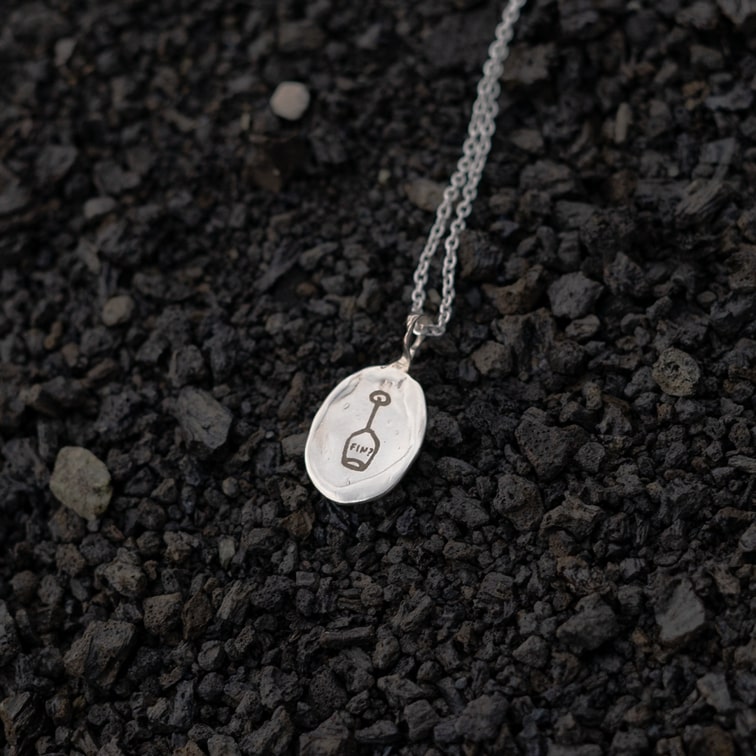 LA GERIA NECKLACE