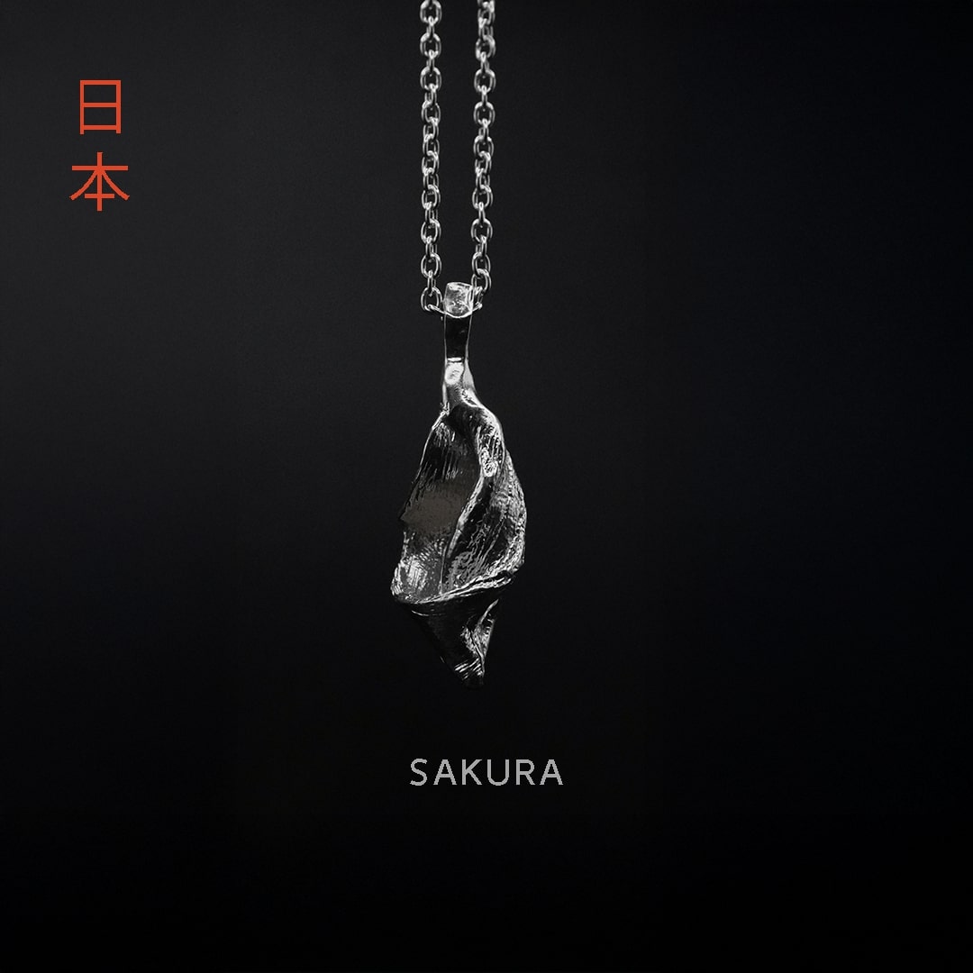 SAKURA NECKLACE