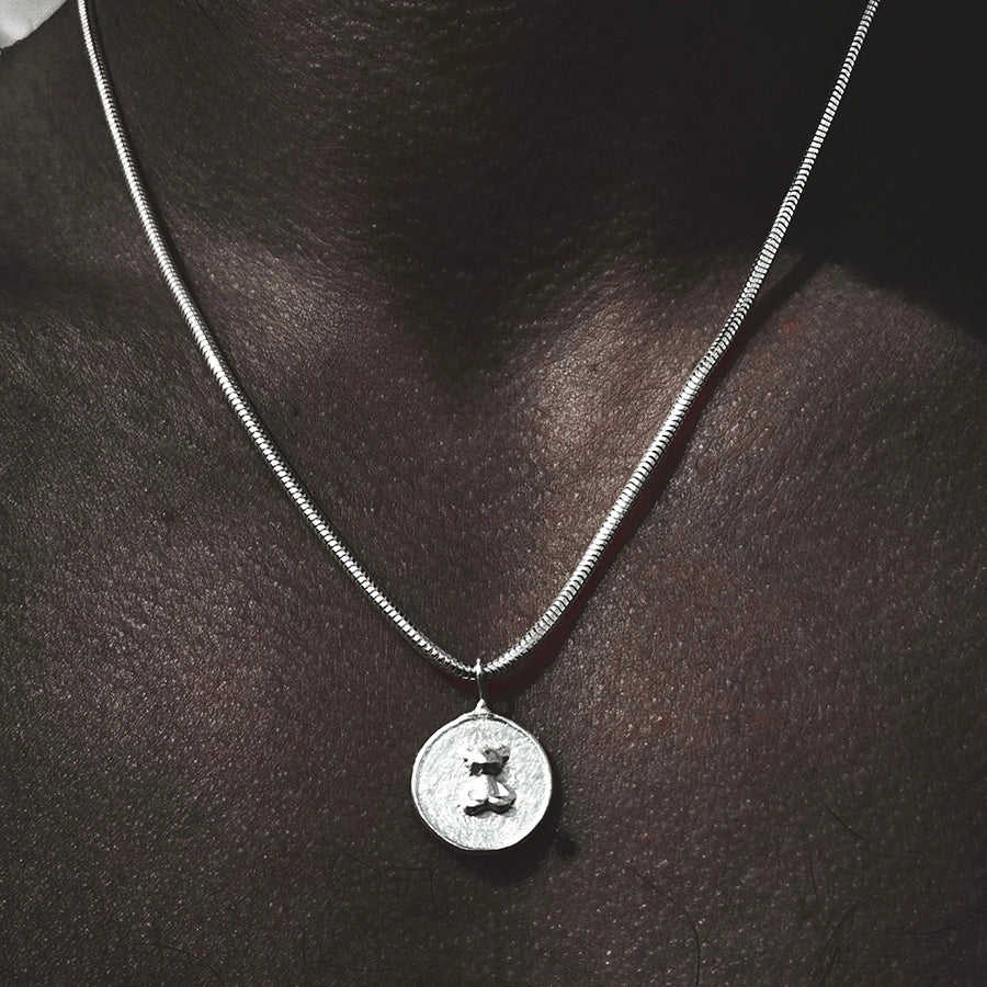 UNBALANZED BEAR NECKLACE